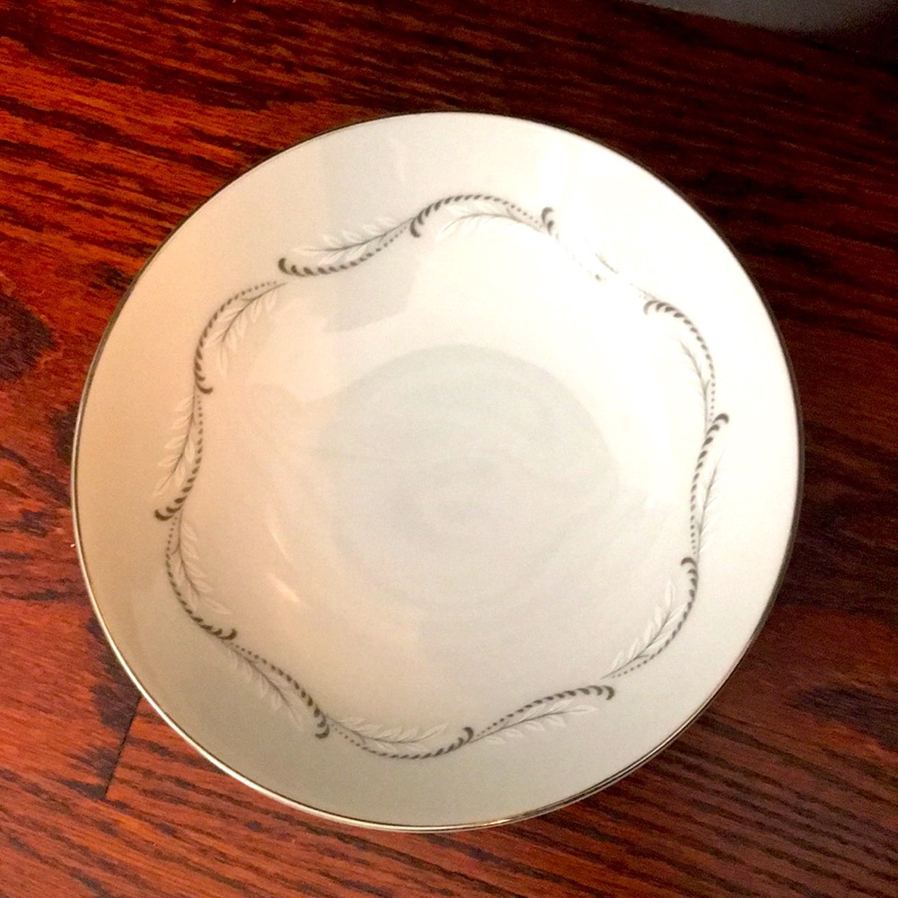 👛 2/$18 Mikasa Odette Fine China Small Bowls
